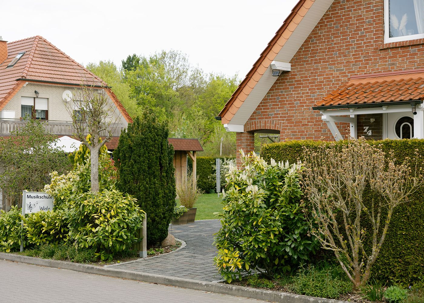 Die Musikschule Wiebe in der Weißdornstraße 74, Espelkamp – ruhiges Wohnhaus mit Garten.
